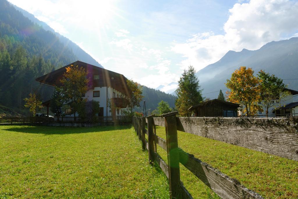 Ferienheim Gabi Apartment Neustift im Stubaital Exterior photo