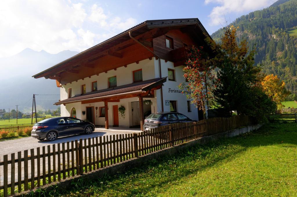 Ferienheim Gabi Apartment Neustift im Stubaital Exterior photo