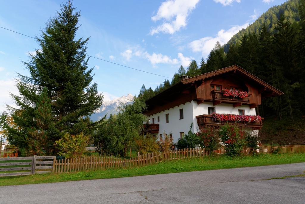 Ferienheim Gabi Apartment Neustift im Stubaital Exterior photo