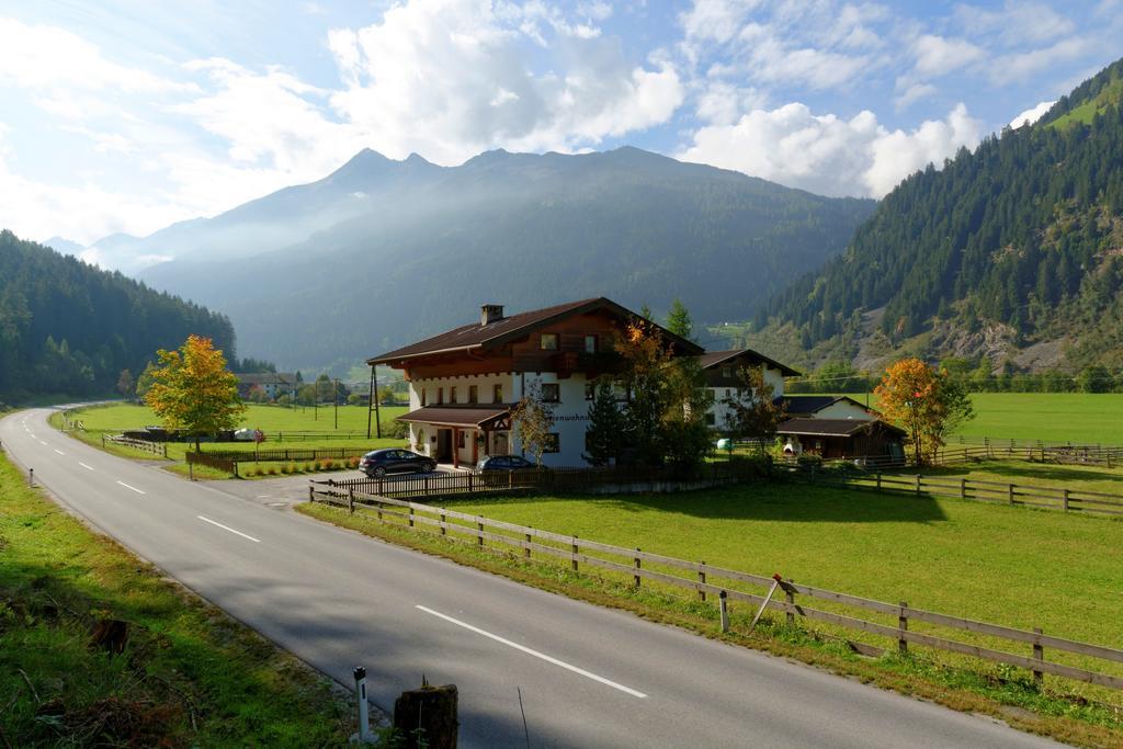 Ferienheim Gabi Apartment Neustift im Stubaital Exterior photo